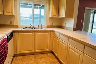 21302 Hubbard Ave, Port Charlotte, FL 33952 - Photo 9