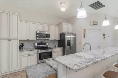 1275 Blue Lake Circle, Punta Gorda, FL 33983 - Photo 9