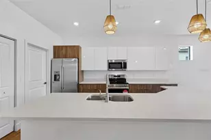 1018 S Marlin Dr, Punta Gorda, FL 33950 - Photo 13