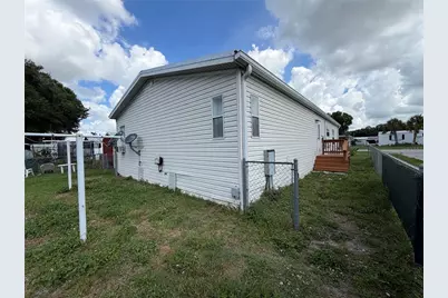 4042 SE 25th Street, Okeechobee, FL 34974 - Photo 3