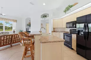 3175 Village Ln, Port Charlotte, FL 33953 - Photo 11