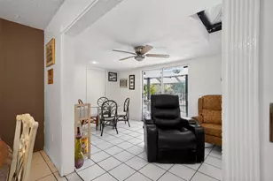 2832 SE Gantry Ct, Port Saint Lucie, FL 34952 - Photo 3