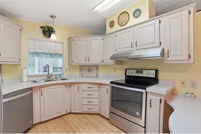 452 Sharks Point, North Port, FL 34287 - Photo 15