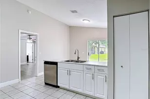7834 Chadwick Dr, New Port Richey, FL 34654 - Photo 5