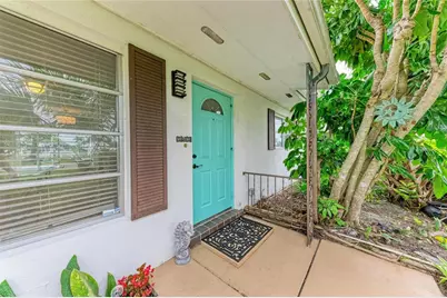 449 W Tarpon Boulevard NW, Port Charlotte, FL 33952 - Photo 3