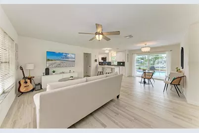 449 W Tarpon Boulevard NW, Port Charlotte, FL 33952 - Photo 13