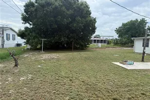 29156 Crawford Ave, Punta Gorda, FL 33982 - Photo 19