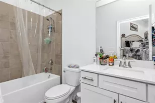 8304 Shr Lk Dr, Englewood, FL 34224 - Photo 11