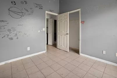 2760 39th Avenue NE, Naples, FL 34120 - Photo 17