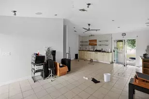 2760 39th Ave NE, Naples, FL 34120 - Photo 5