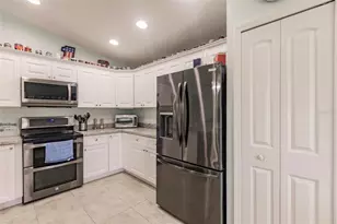 13039 Ridgely Cir, Port Charlotte, FL 33981 - Photo 9