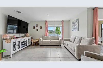 5853 Arlington River Drive, Lakeland, FL 33811 - Photo 9