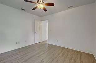 3083 Oporto St, North Port, FL 34287 - Photo 35