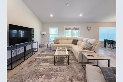 249 Rotonda Boulevard W, Rotonda West, FL 33947 - Photo 3