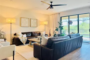 13571 Vancanza Dr, Venice, FL 34293 - Photo 11