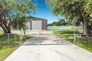 21024 Denise Ave, Port Charlotte, FL 33952 - Photo 51
