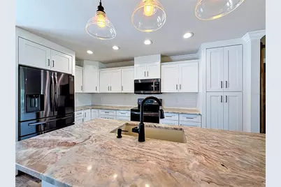 21024 Denise Avenue, Port Charlotte, FL 33952 - Photo 13