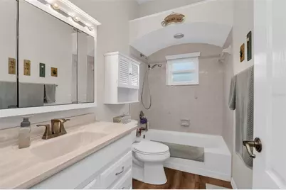 1047 Harbour Drake Drive, Punta Gorda, FL 33983 - Photo 33