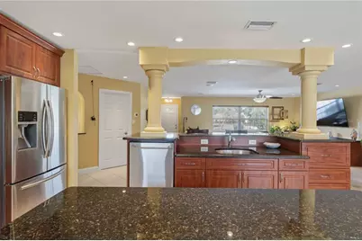18115 Edgewater Drive, Port Charlotte, FL 33948 - Photo 27