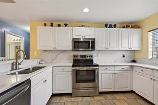 3912 Cincinnati St, North Port, FL 34286 - Photo 3