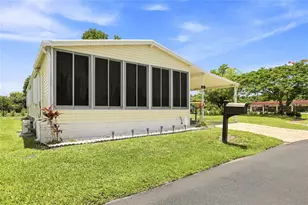1 Poinsettia Dr, Fort Myers, FL 33905 - Photo 3