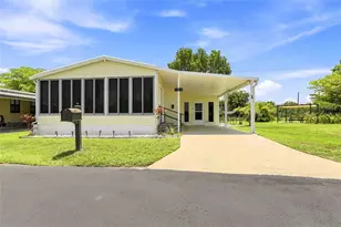 1 Poinsettia Dr, Fort Myers, FL 33905 - Photo 1