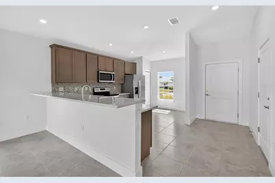 475 Winwood Court, Port Charlotte, FL 33954 - Photo 15
