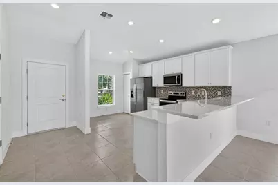 528 Rose Apple Circle, Port Charlotte, FL 33954 - Photo 11