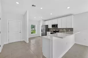528 Rose Apple Cir, Port Charlotte, FL 33954 - Photo 11