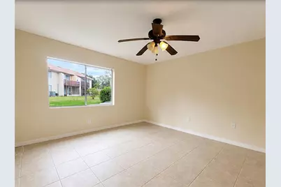 2702 Hidden Lake Drive S #A, Sarasota, FL 34237 - Photo 13