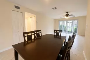 2702 Hidden Lake Dr S, Sarasota, FL 34237 - Photo 9
