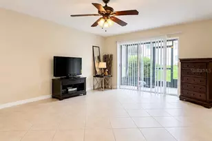 2702 Hidden Lake Dr S, Sarasota, FL 34237 - Photo 3