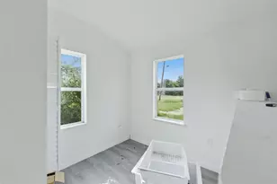 5205 E 11th St, Panama City, FL 32404 - Photo 23