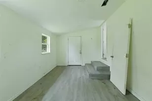5205 E 11th St, Panama City, FL 32404 - Photo 27