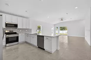 22442 Peachland Blvd, Port Charlotte, FL 33954 - Photo 11