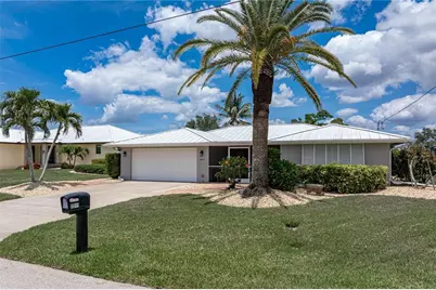 2211 Palm Tree Drive, Punta Gorda, FL 33950 - Photo 15