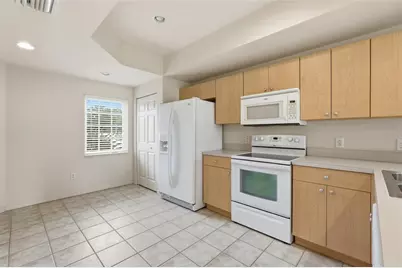 1246 Rio De Janeiro Avenue #505, Punta Gorda, FL 33983 - Photo 5