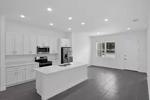 205 Australian Dr, Rotonda West, FL 33947 - Photo 11