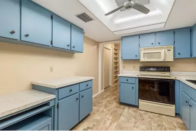 1505 Pine Street E, Nokomis, FL 34275 - Photo 9