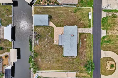 1447 Lemon Bay Drive, Englewood, FL 34223 - Photo 53