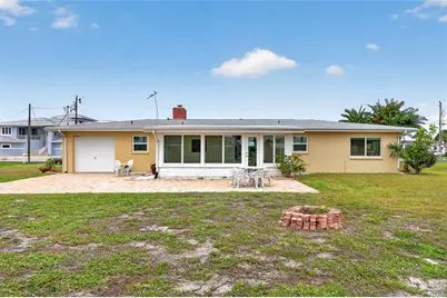 1447 Lemon Bay Drive, Englewood, FL 34223 - Photo 47