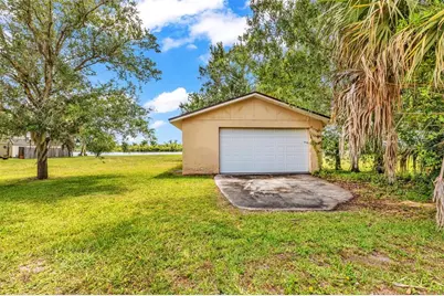 10082 SW Riverview Circle, Arcadia, FL 34269 - Photo 9