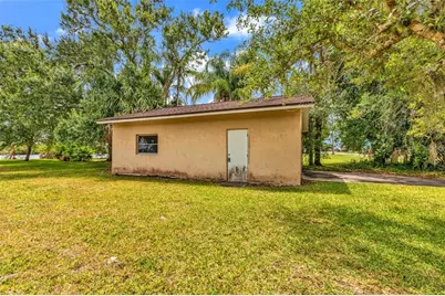 10082 SW Riverview Circle, Arcadia, FL 34269 - Photo 11