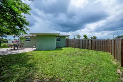 21539 Gladis Avenue, Port Charlotte, FL 33952 - Photo 43
