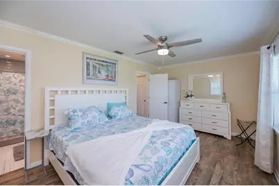 21539 Gladis Avenue, Port Charlotte, FL 33952 - Photo 5