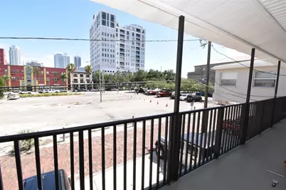 220 6th Avenue N #11, Saint Petersburg, FL 33701 - Photo 5