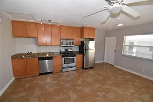 220 6th Ave N, Saint Petersburg, FL 33701 - Photo 9