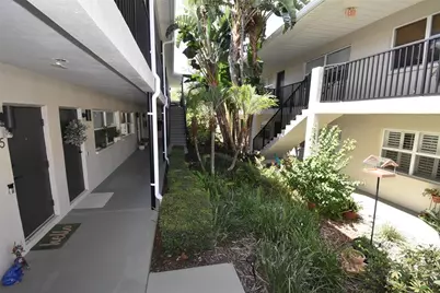 220 6th Avenue N #11, Saint Petersburg, FL 33701 - Photo 3