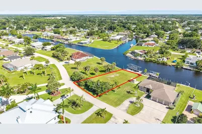 13425 Marquette Boulevard, Fort Myers, FL 33905 - Photo 3