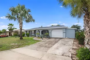 115 Bedford Dr NE, Port Charlotte, FL 33952 - Photo 3